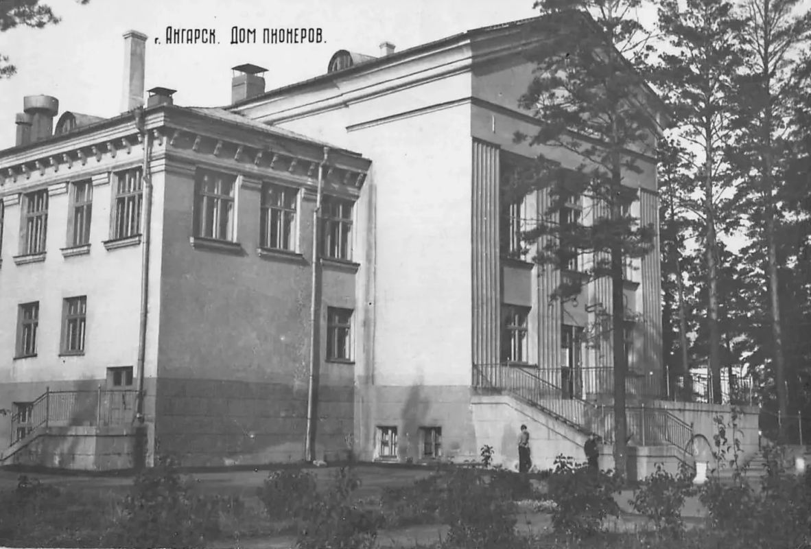 В рубрике #75СобытийИзЖизниГорода рассказываем о том, как детские кружки в Ангарске выросли в целую сеть молодёжных пространств В рубрике #75СобытийИзЖизниГорода рассказываем о том, как детские кружки в Ангарске выросли в целую сеть молодёжных пространств