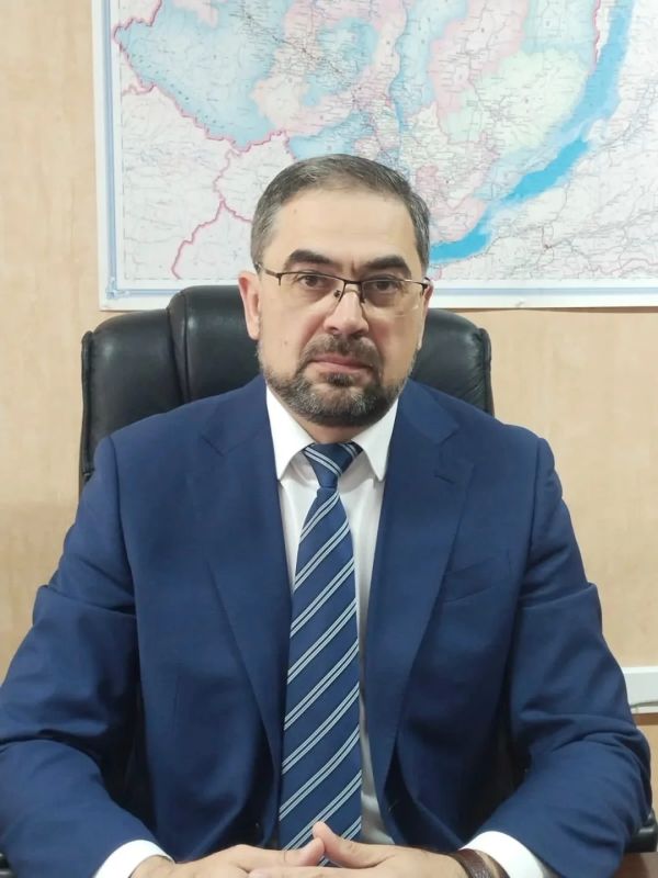 Напоминаем, что завтра, 8-го октября, в 10:00 состоится прямая линия с заместителем руководителя службы госжилстройнадзора Иркутской области Жильцовым Вячеславом Геннадьевичем