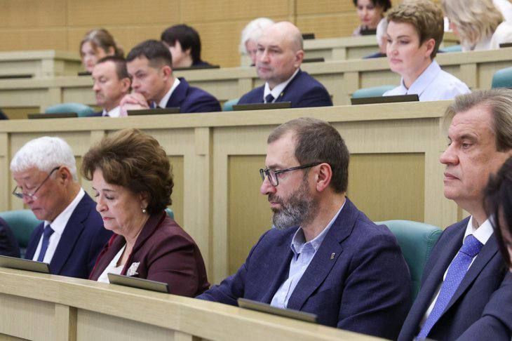 Спикер ЗС Приангарья принял участие в обсуждении проекта бюджета РФ