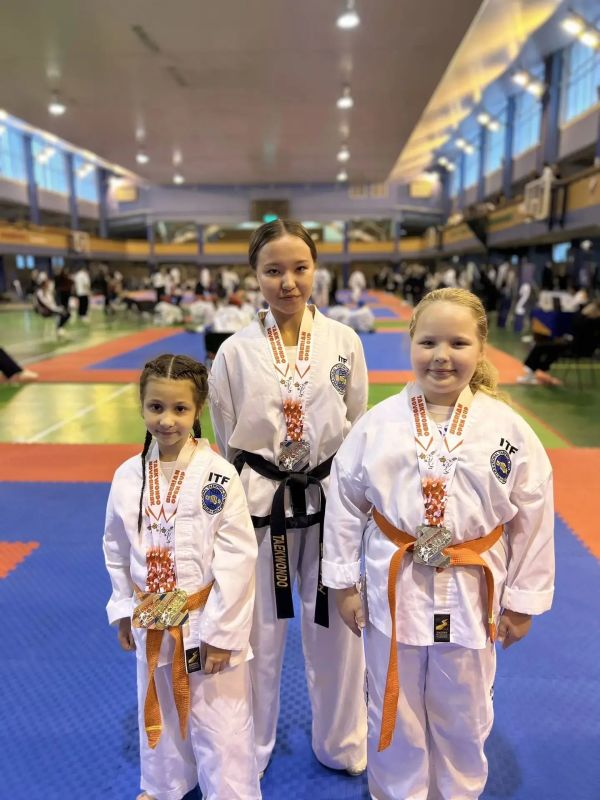 Спортсмены Иркутской области успешно выступили на чемпионате и первенстве Сибирского федерального округа по тхэквондо ИТФ, а также на фестивале СФО «Кубок Сибири» Спортсмены Иркутской области успешно выступили на чемпионате и первенстве Сибирского федерального округа по тхэквондо ИТФ, а также на фестивале СФО «Кубок Сибири»