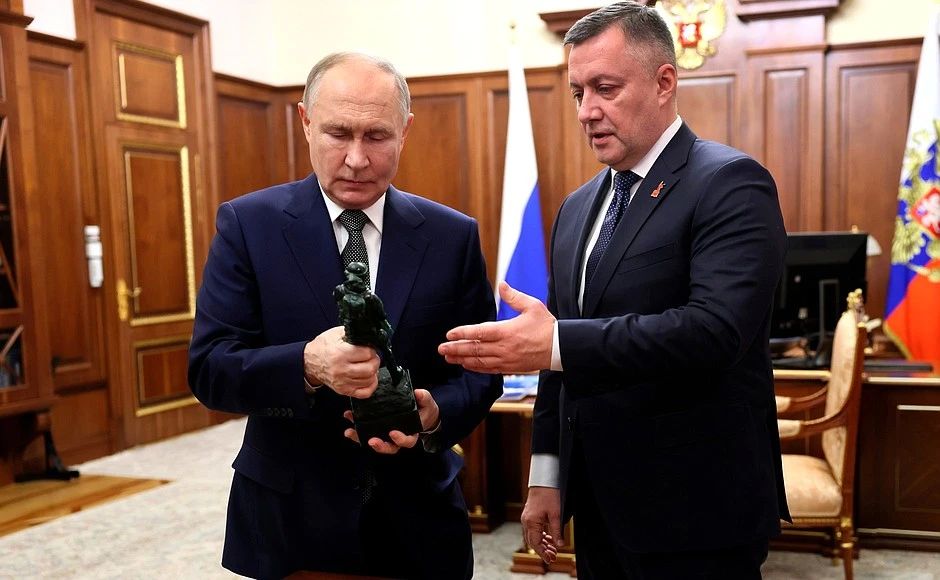 Игорь Кобзев: 7 октября день рождения у нашего Президента Владимира Владимировича Путина Игорь Кобзев: 7 октября день рождения у нашего Президента Владимира Владимировича Путина