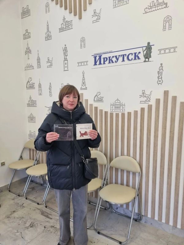 С утра в редакцию «Иркутска» заходили гости — победители недавних розыгрышей призов С утра в редакцию «Иркутска» заходили гости — победители недавних розыгрышей призов