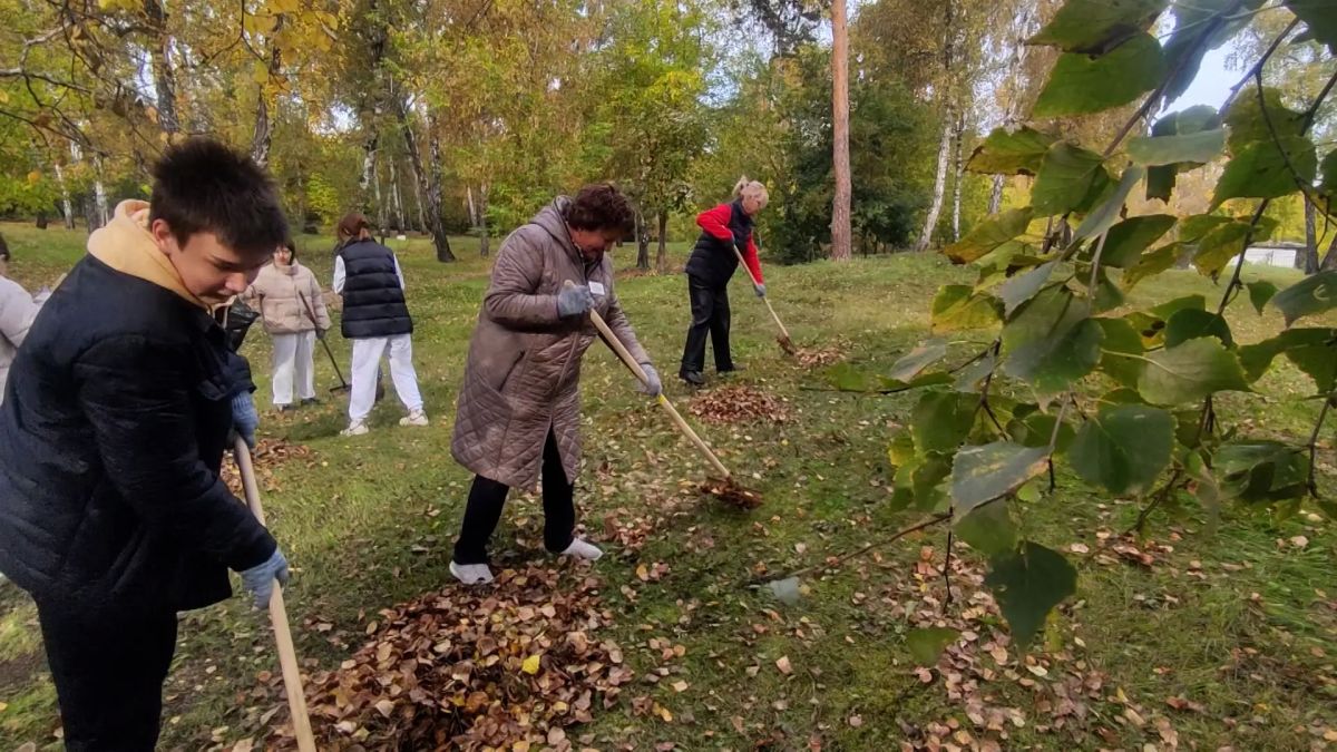 12 тысяч мусорных мешков и 8 тысяч пар перчаток подготовили для участников общегородского субботника в Иркутске