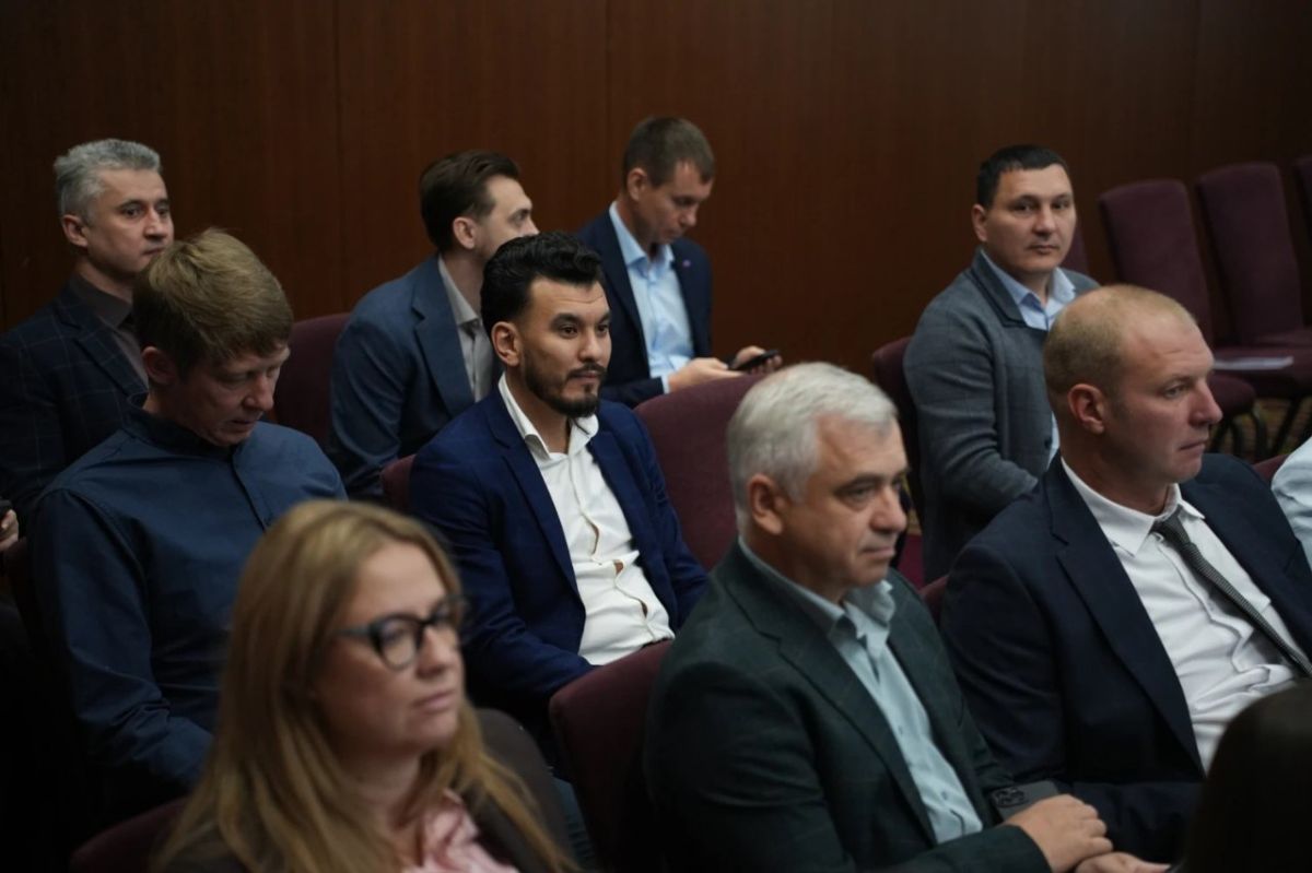 В Иркутске обсудили, как будет развиваться система безопасности населения в Сибири В Иркутске обсудили, как будет развиваться система безопасности населения в Сибири