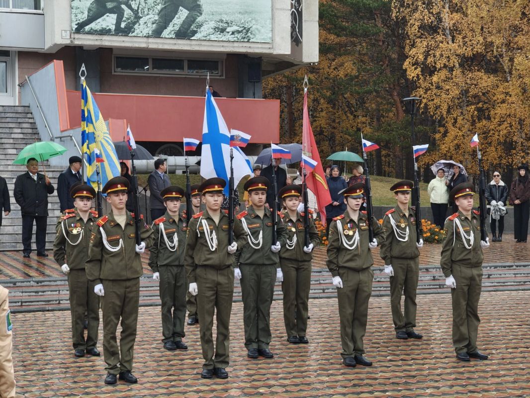 Митинг в честь годовщины русско-монгольского сотрудничества состоялся в Ангарске Митинг в честь годовщины русско-монгольского сотрудничества состоялся в Ангарске