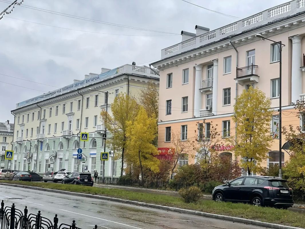 #ЦифраНедели. Ангарск преображается: ещё 99 домов — с новыми фасадами! С 2024 по 2026 год в разных районах Ангарска капитально отремонтировали фасады 99 многоквартирных домов #ЦифраНедели. Ангарск преображается: ещё 99 домов — с новыми фасадами! С 2024 по 2026 год в разных районах Ангарска капитально отремонтировали фасады 99 многоквартирных домов
