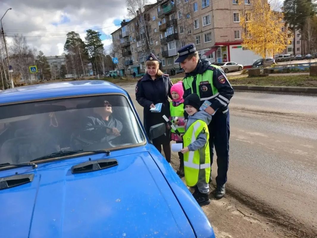 В Нижнеилимском районе дошкольники напомнили водителям о безопасности В Нижнеилимском районе дошкольники напомнили водителям о безопасности