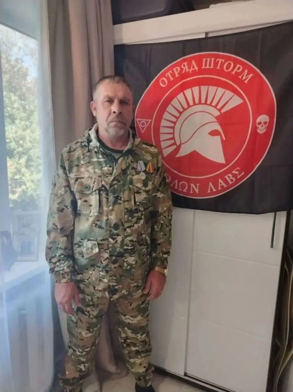 Ветеран СВО Роман Станько из Иркутска открыл чайный магазин благодаря поддержке Кадрового центра «Работа России» Ветеран СВО Роман Станько из Иркутска открыл чайный магазин благодаря поддержке Кадрового центра «Работа России»