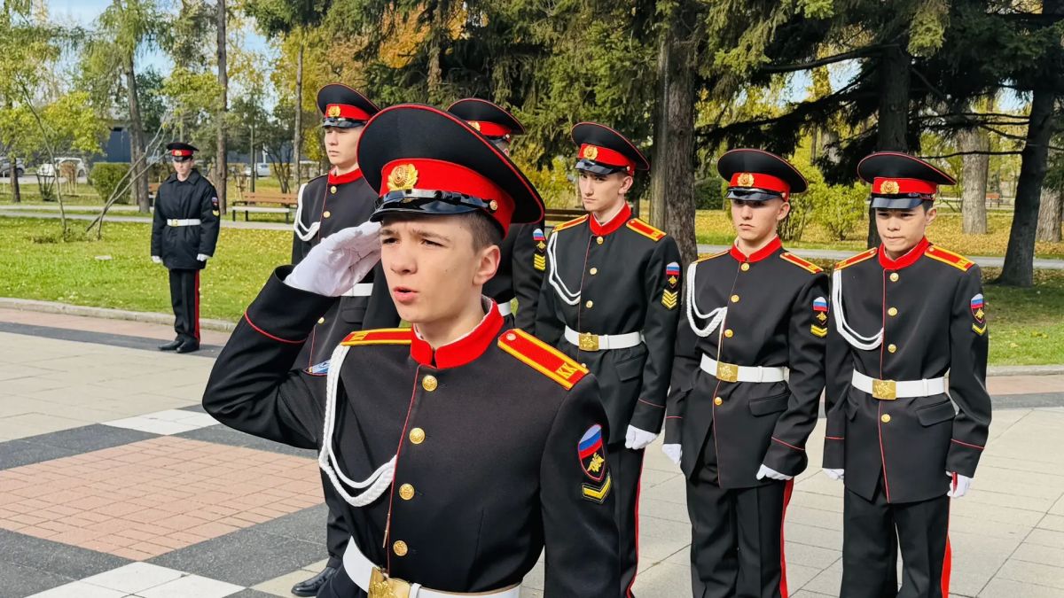 В Иркутске кадеты торжественно приняли присягу В Иркутске кадеты торжественно приняли присягу