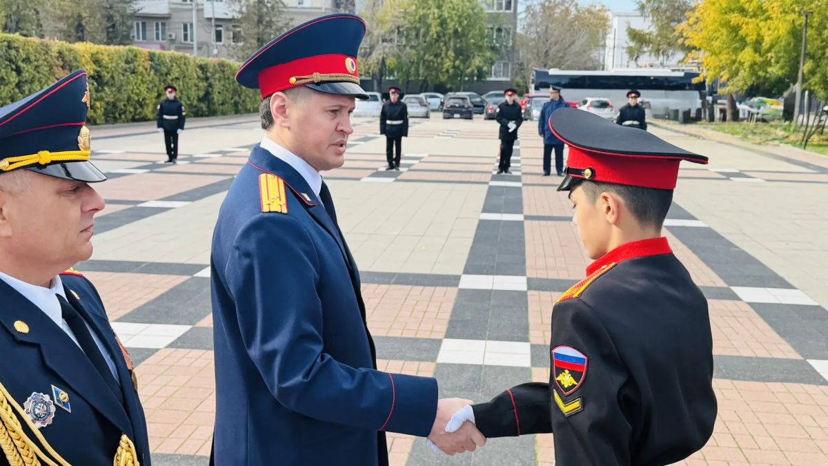 В Иркутске кадеты торжественно приняли присягу В Иркутске кадеты торжественно приняли присягу