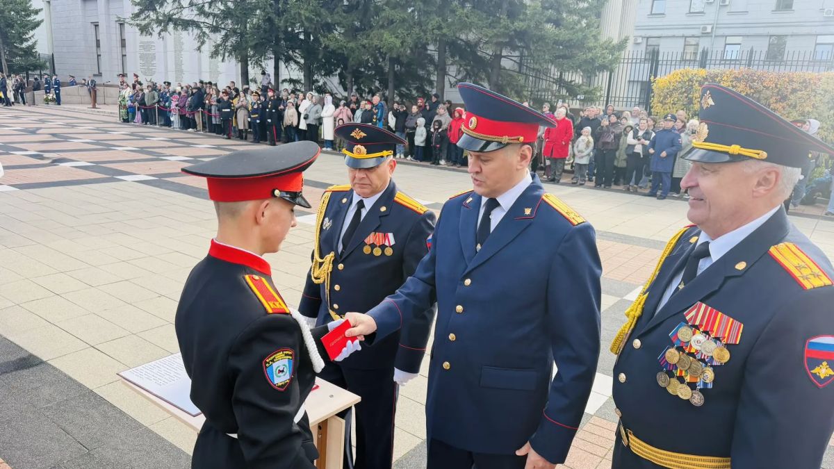 В Иркутске кадеты торжественно приняли присягу В Иркутске кадеты торжественно приняли присягу
