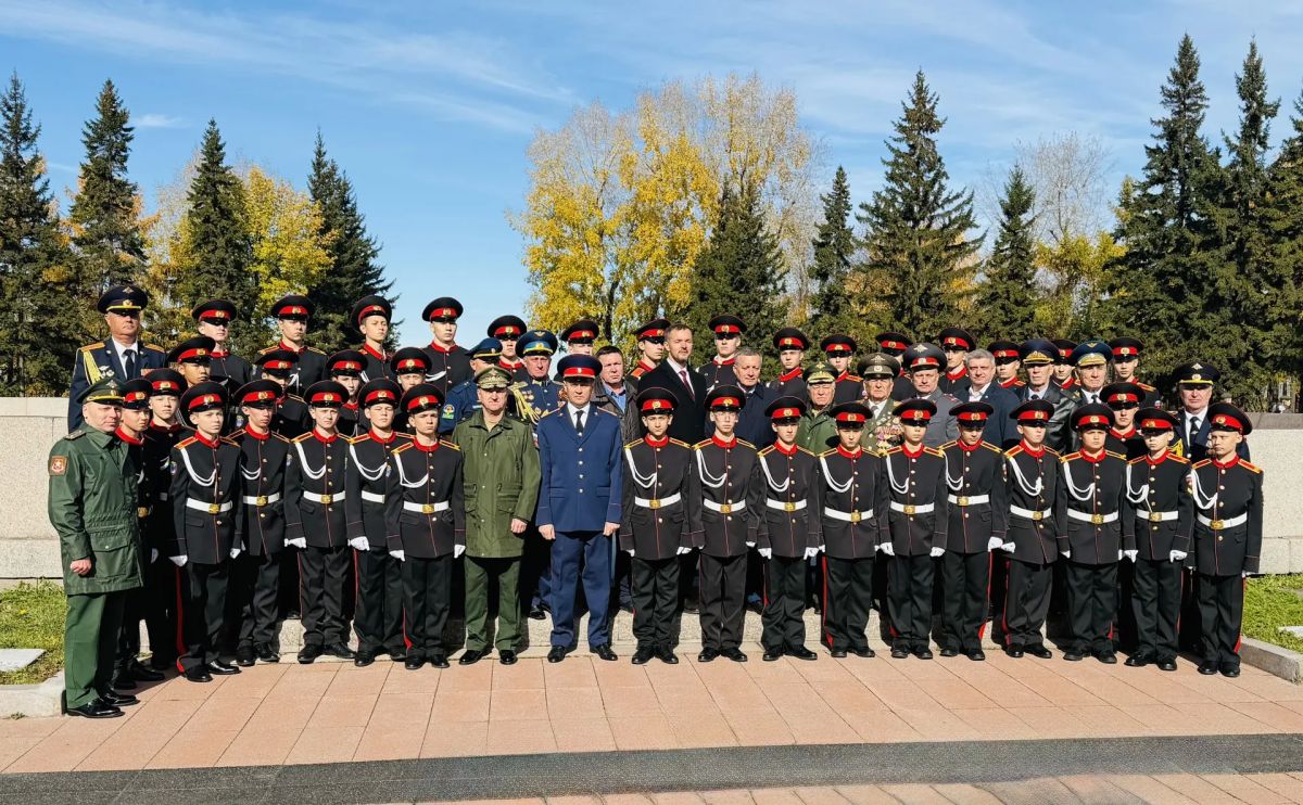 В Иркутске кадеты торжественно приняли присягу В Иркутске кадеты торжественно приняли присягу