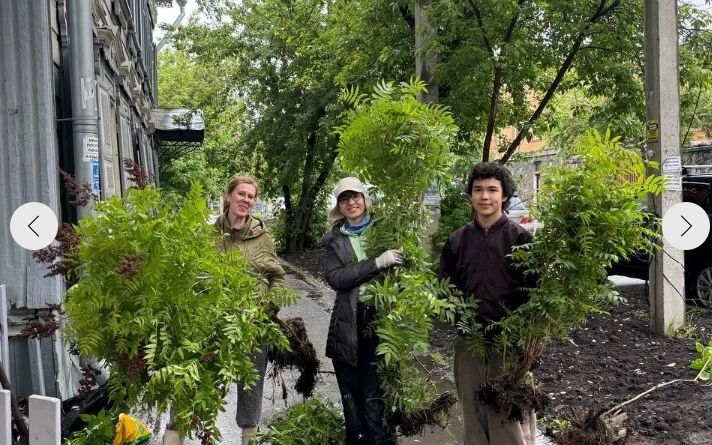 В Иркутске стартовал конкурс «Палисадник 2027» В Иркутске стартовал конкурс «Палисадник 2027»