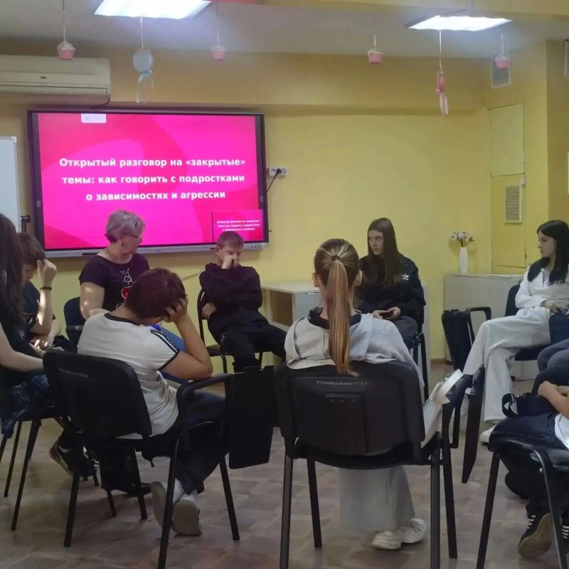 Связующая нить: как помощники Уполномоченного помогают подросткам найти ориентиры в жизни Связующая нить: как помощники Уполномоченного помогают подросткам найти ориентиры в жизни