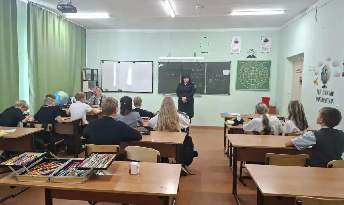 Безопасность начинается со знаний Безопасность начинается со знаний