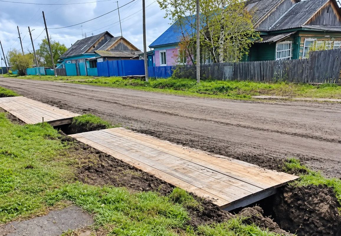 В Жигаловском округе восстановили проезд к дому