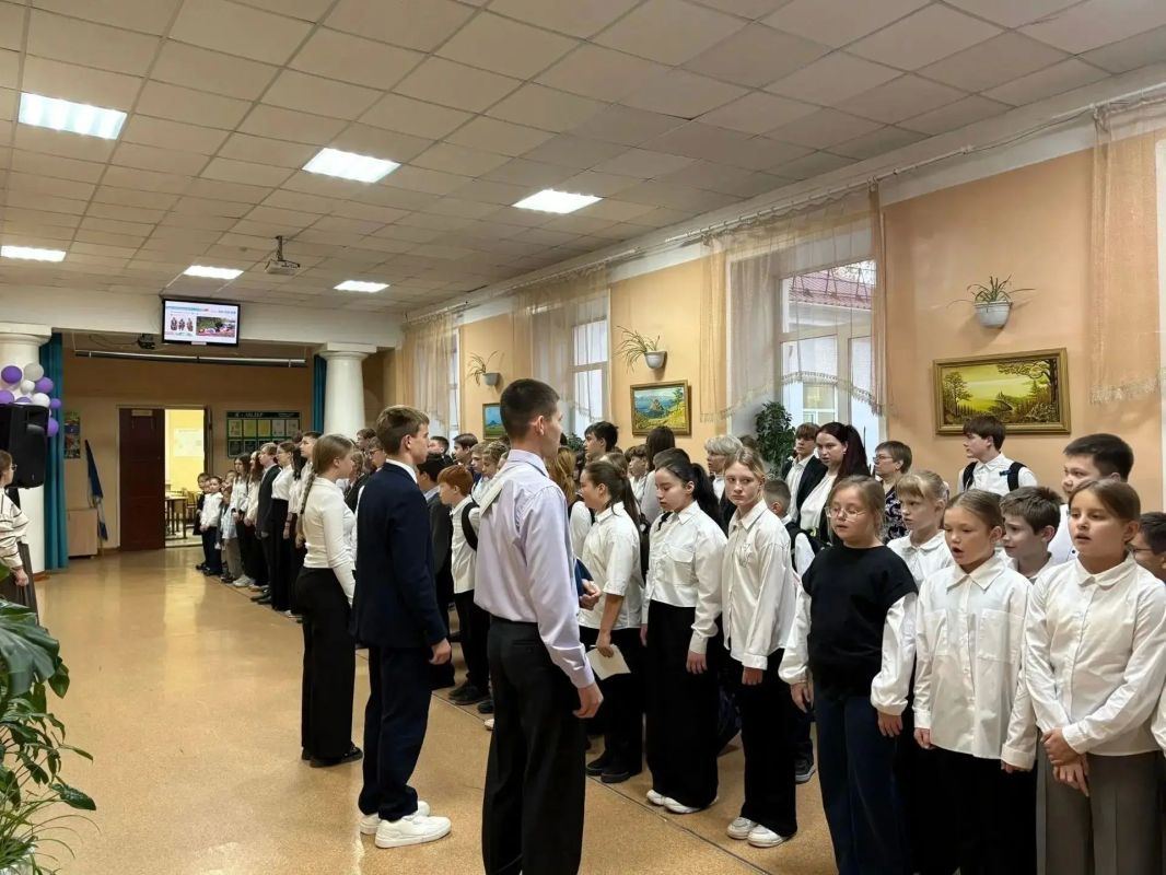 В школах Иркутска «Разговоры о важном» посвятили безопасности в интернете В школах Иркутска «Разговоры о важном» посвятили безопасности в интернете