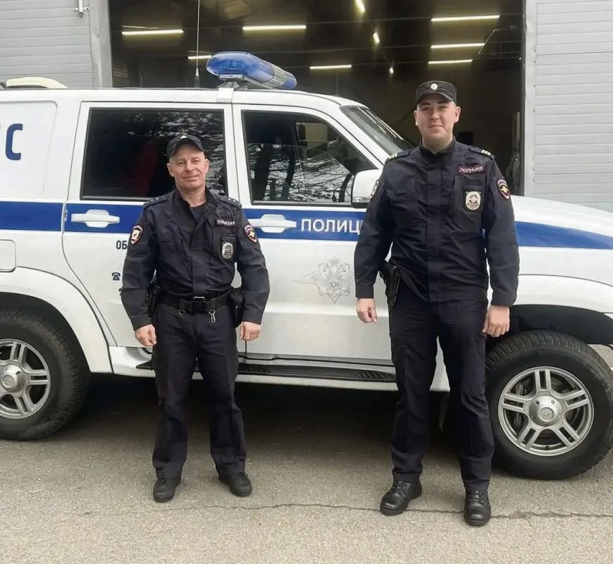 На прошлой неделе в городе произошло интересное событие: в опорный пункт полиции на Центральном рынке пришла жительница города Усть-Кута Надежда Карпова, чтобы поблагодарить иркутских сотрудников органов правопорядка за... На прошлой неделе в городе произошло интересное событие: в опорный пункт полиции на Центральном рынке пришла жительница города Усть-Кута Надежда Карпова, чтобы поблагодарить иркутских сотрудников органов правопорядка за...