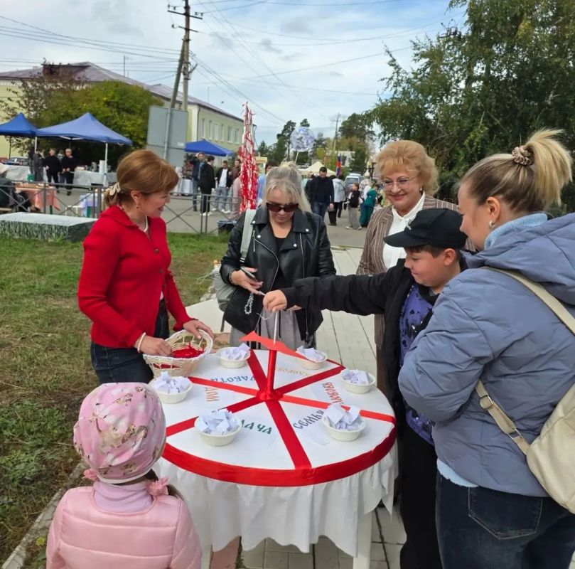 Осенняя ярмарка прошла в Иркутском районе Осенняя ярмарка прошла в Иркутском районе