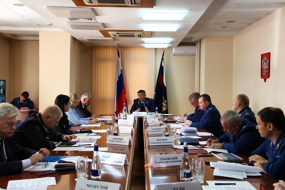 Под председательством прокурора Иркутской области Паволина С.В. состоялось заседание расширенной коллегии по вопросам социальной адаптации, интеграции, ресоциализации, обучения, содействия в трудоустройстве участников СВО...