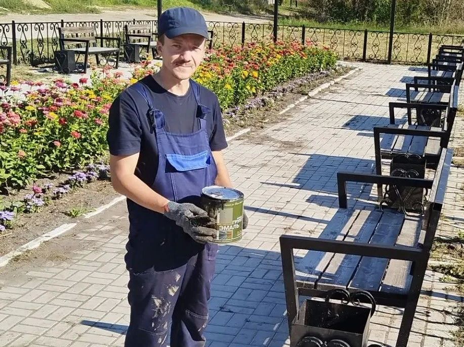 #ПаркиАнгарска. Работники «Парков Ангарска» продолжают готовить общественные пространства к зиме #ПаркиАнгарска. Работники «Парков Ангарска» продолжают готовить общественные пространства к зиме