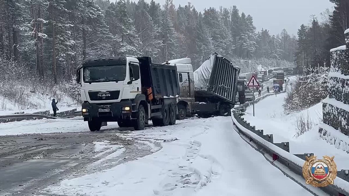 Движение в районе п. Глубокая на федеральной трассе «Байкал» восстановлено