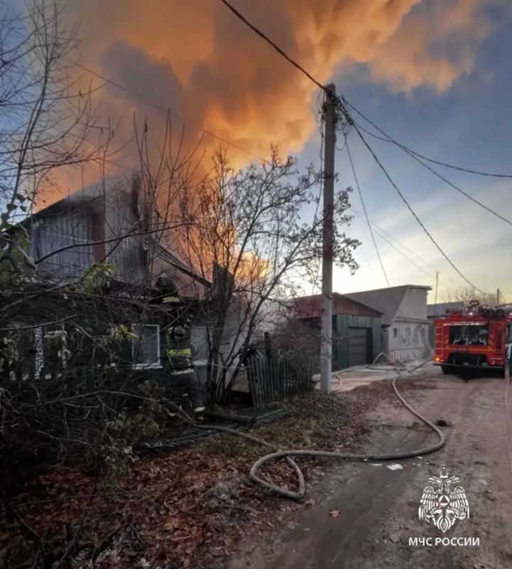УсольеСибирском мужчина получил травмы на пожаре