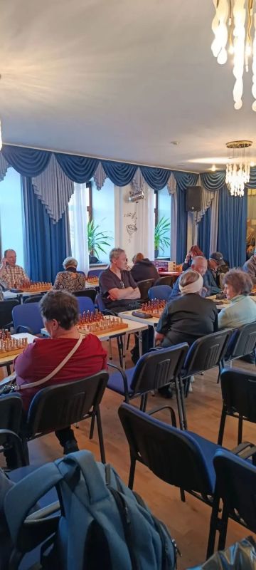 Областные соревнования по шахматам среди инвалидов по зрению, посвященные Дню белой трости, 20 октября прошли в Иркутске Областные соревнования по шахматам среди инвалидов по зрению, посвященные Дню белой трости, 20 октября прошли в Иркутске