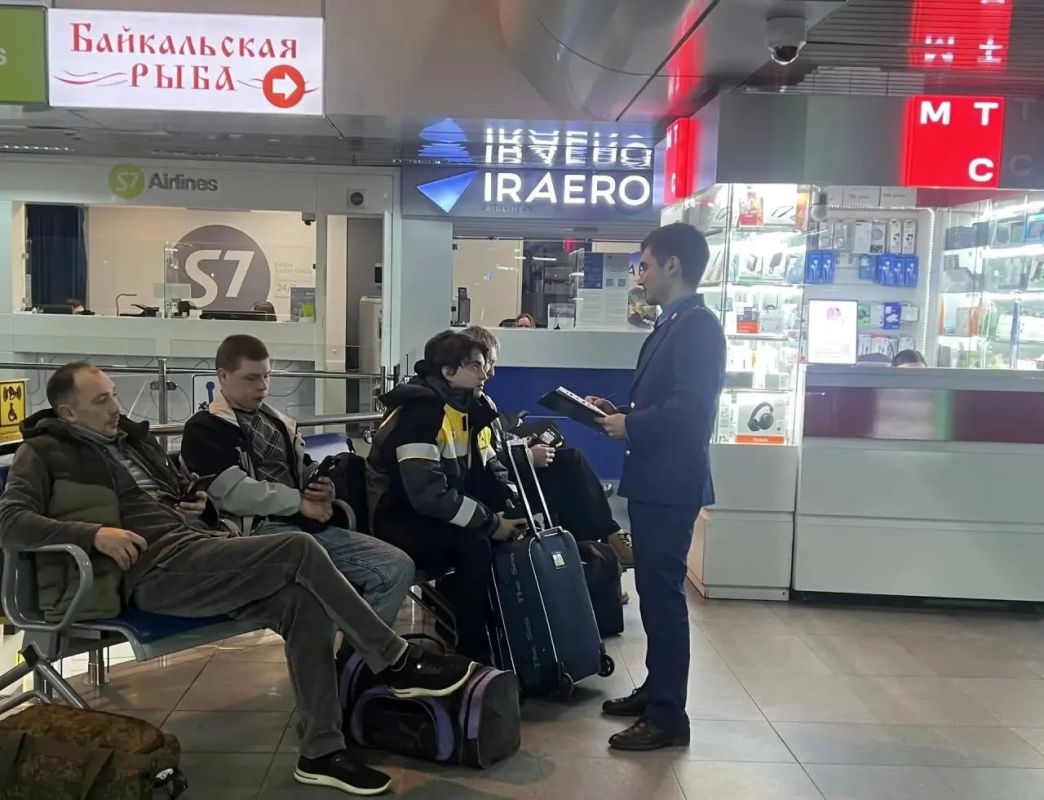 Рейс из Иркутска в Мирный задержан из-за плохой погоды