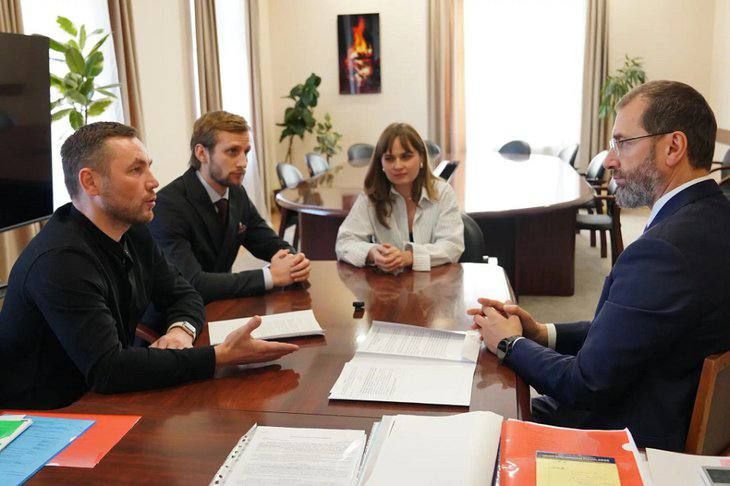 В Иркутской области предложили запретить продажу вейпов