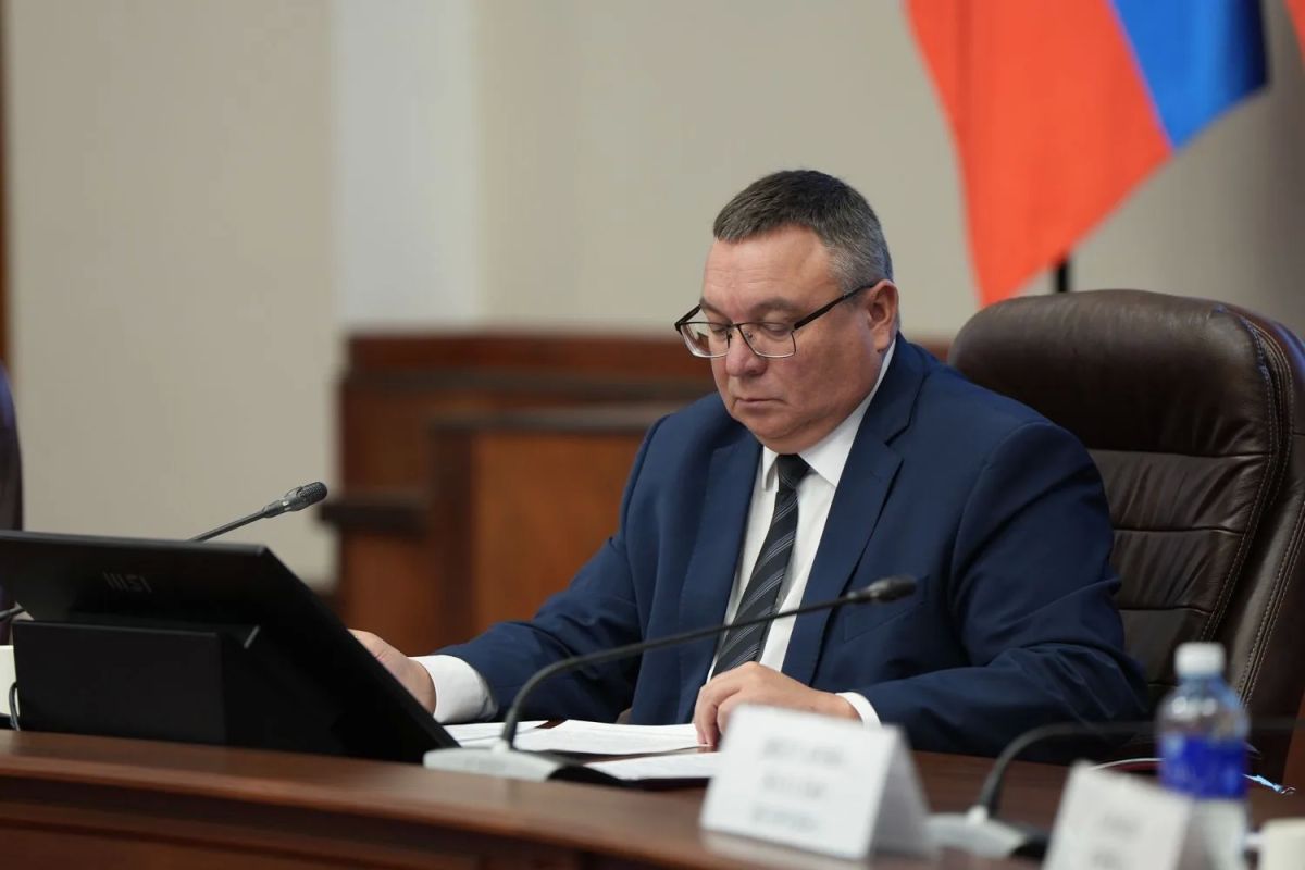 Трехсторонняя комиссия рекомендовала предприятиям и муниципалитетам разработать и принять корпоративные программы по поддержке семей Трехсторонняя комиссия рекомендовала предприятиям и муниципалитетам разработать и принять корпоративные программы по поддержке семей