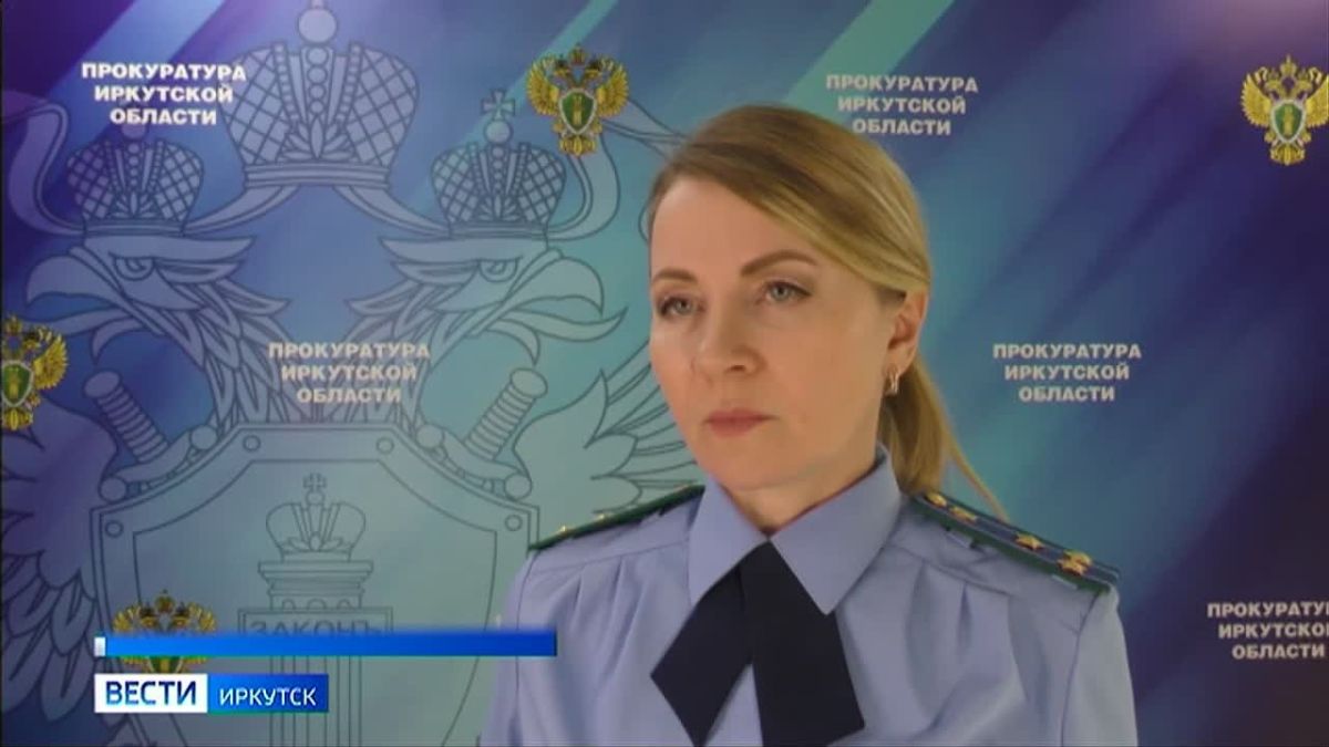 К лишению свободы приговорили жительницу Братска, которая прокатила на капоте автомобиля судебного пристава