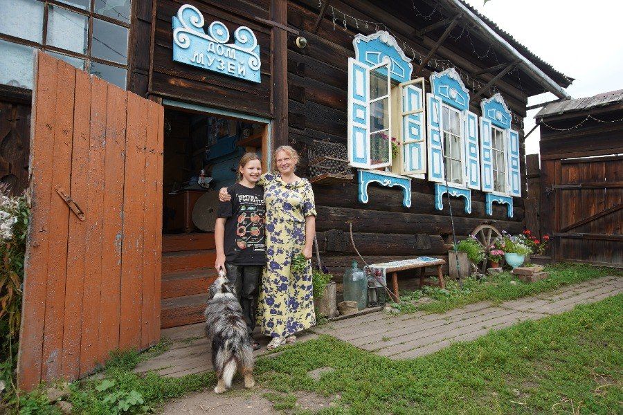 Усадьба с сюрпризом. В Савватеевке семья Павленко превратила старый дом с историей в настоящий домашний музей