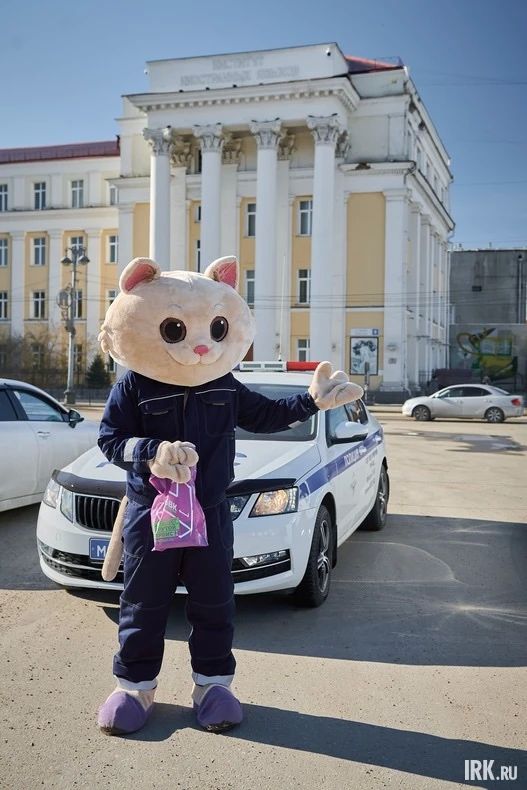 В Иркутске поздравили водителей с Днем автомобилиста В Иркутске поздравили водителей с Днем автомобилиста