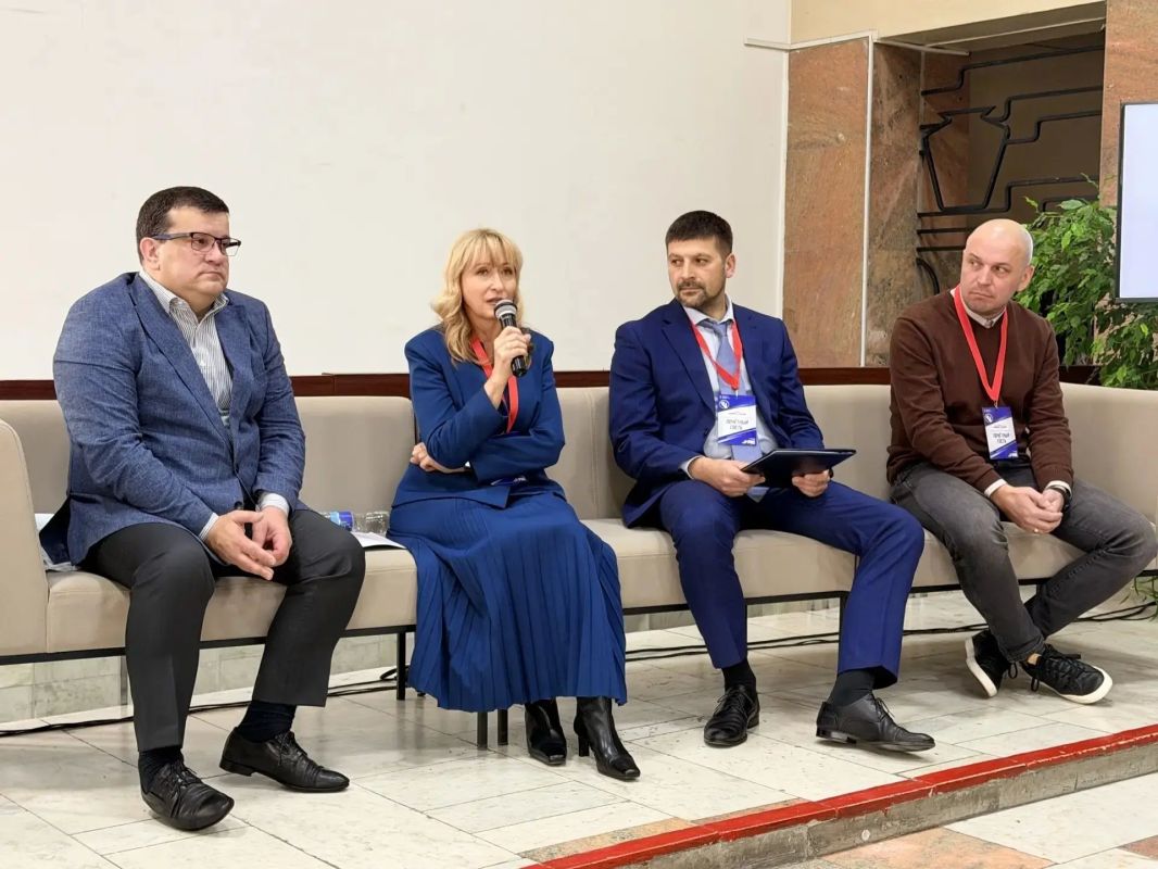 Первый региональный Форум отцов прошёл в Ангарском округе Первый региональный Форум отцов прошёл в Ангарском округе