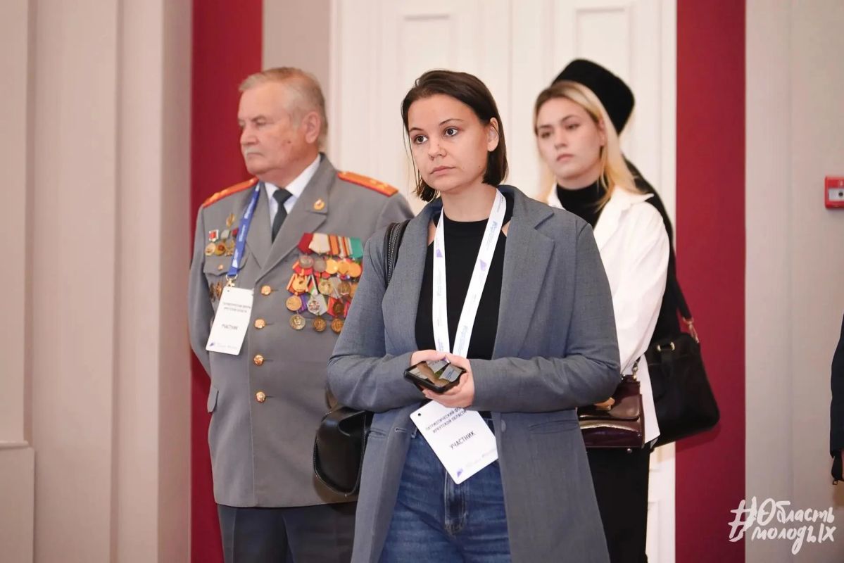 Мы к вам снова с новостями! Более 100 человек объединило событие региональной программы Всероссийского патриотического форума в Иркутской области Мы к вам снова с новостями! Более 100 человек объединило событие региональной программы Всероссийского патриотического форума в Иркутской области
