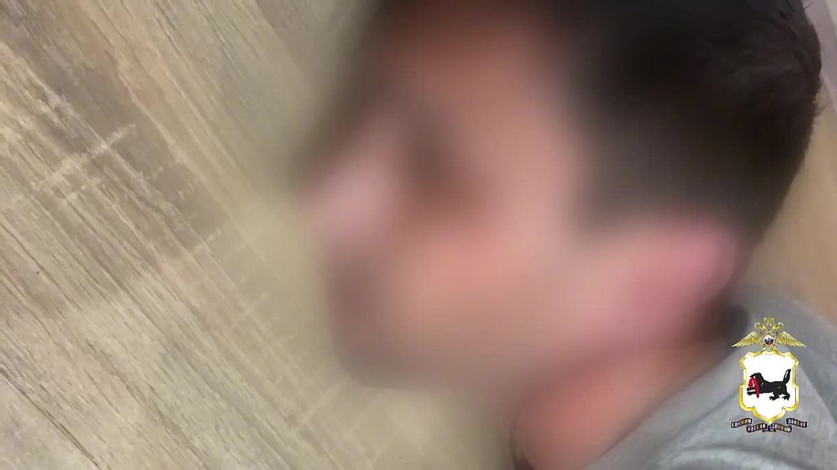 В Братске полицейские задержали участников этнической группы за покушение на сбыт наркотиков в крупном размере
