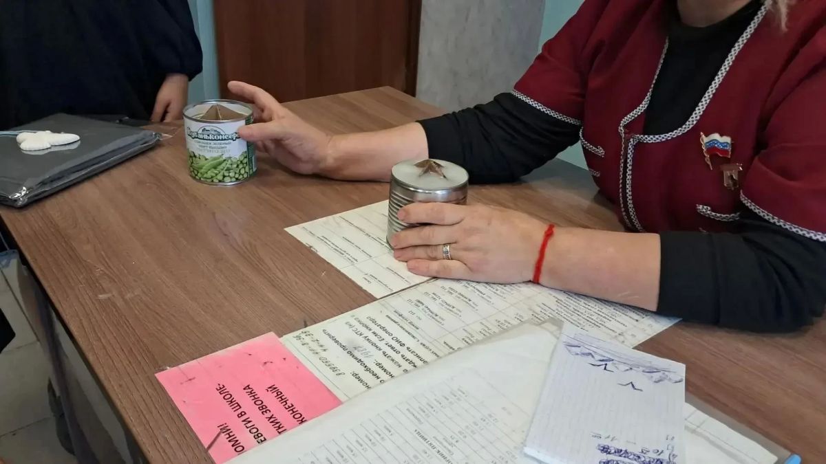 Ученики школы № 1 Слюдянки – участники программы «Орлята России» познакомились с мамой героя СВО и организовали сбор помощи для бойцов спецоперации Ученики школы № 1 Слюдянки – участники программы «Орлята России» познакомились с мамой героя СВО и организовали сбор помощи для бойцов спецоперации