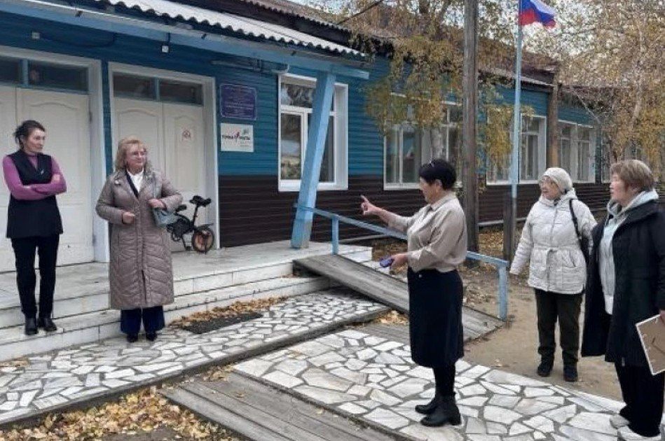 Депутат Законодательного Собрания Иркутской области Галина Кудрявцева побывала с рабочим визитом в Ольхонском районе