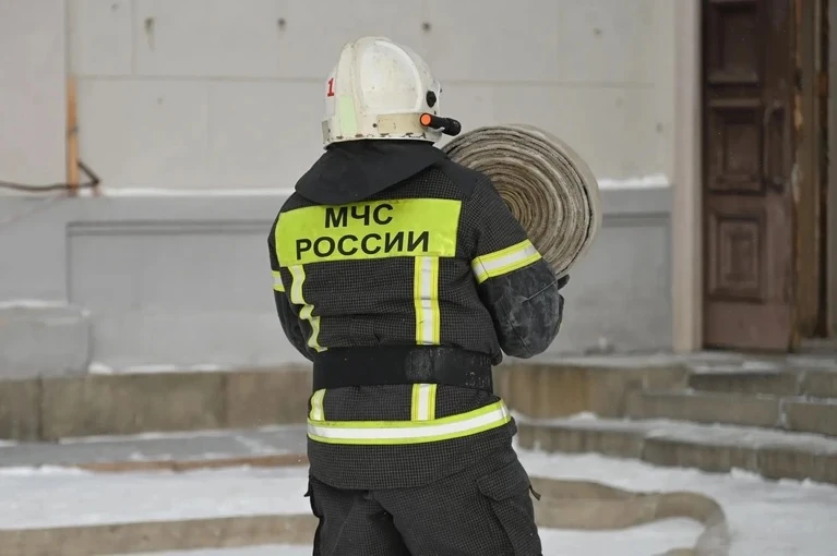 Сегодня в здании научно-исследовательского института благородных и редких металлов на Бульваре Гагарина произошло короткое замыкание