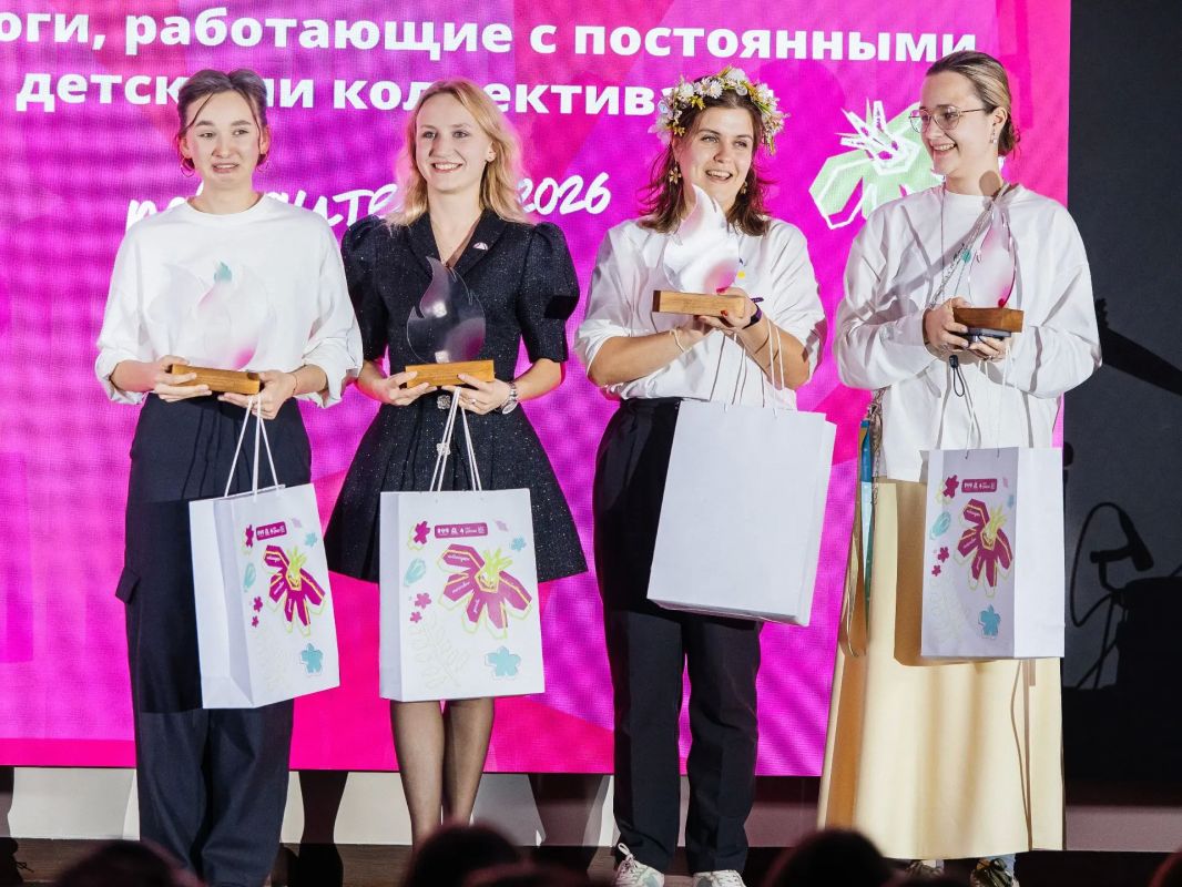 Советник директора по воспитанию школы № 36 Маргарита Байдикова вошла в число победителей конкурса «Лига вожатых» Советник директора по воспитанию школы № 36 Маргарита Байдикова вошла в число победителей конкурса «Лига вожатых»