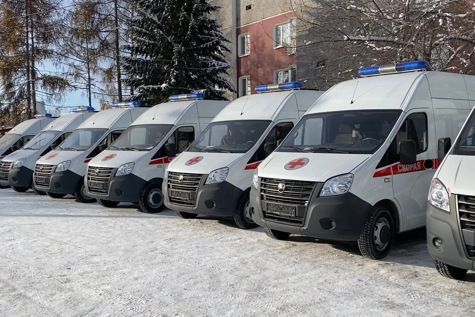 Медучреждения Приангарья получили 15 новых автомобилей скорой медицинской помощи
