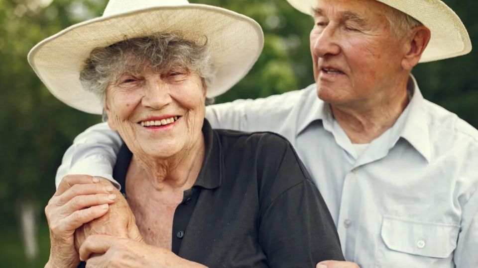 Льготы для пенсионеров: важные изменения в налогах и ЖКХ в 2026 году