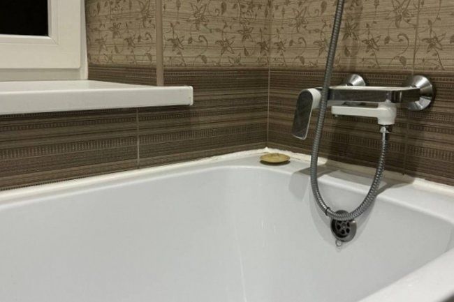 Как быстро вернуть ванной чистоту: практичный взгляд на удаление трудноудалимых пятен