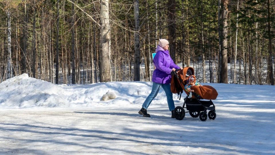 Как изменятся пособия на детей до 17 лет в 2026 году и что это значит для семей