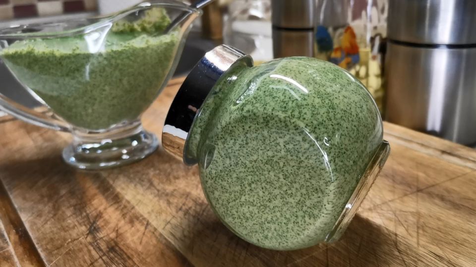 Укропный соус к шашлыку за 5 минут и банками на майские