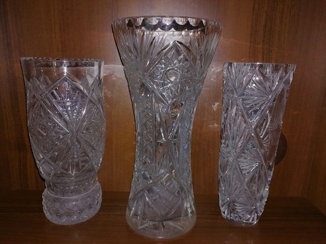 Как эффективно очистить хрустальную вазу от белого налета