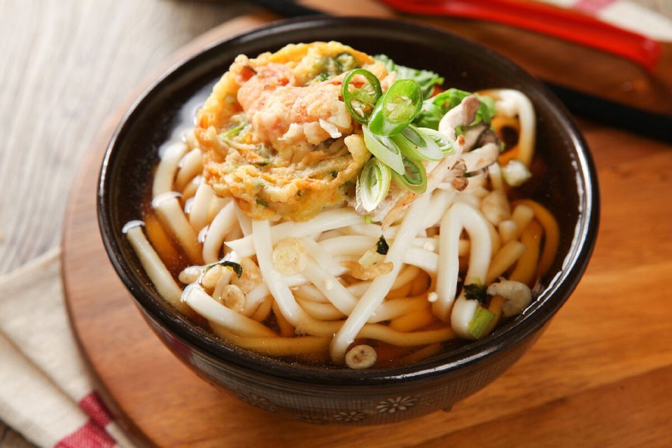 Удон с креветками и соусом терияки