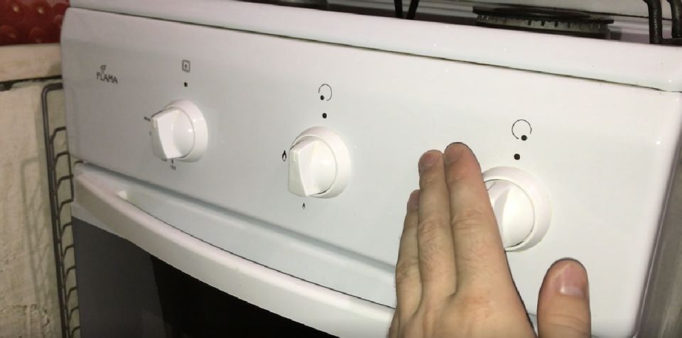 Эффективный способ очищения ручек газовой плиты: простые советы